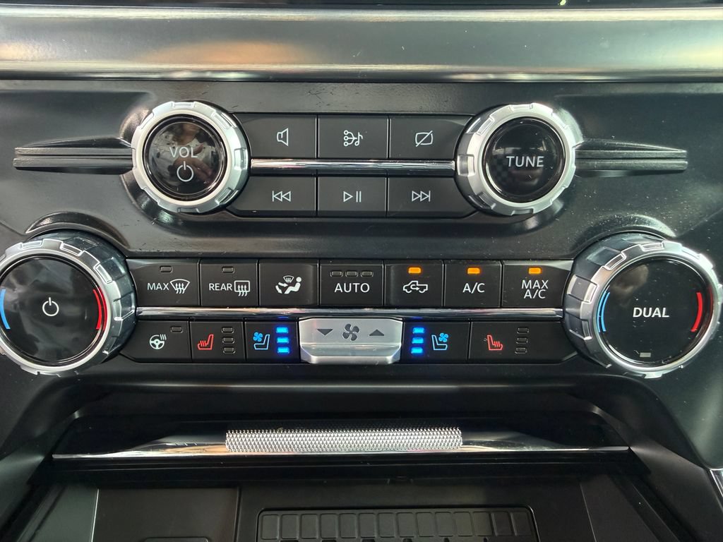 Certified 2023 Ford F150 Lariat w/ Equipment Group 502A High AWD/4WD image 37