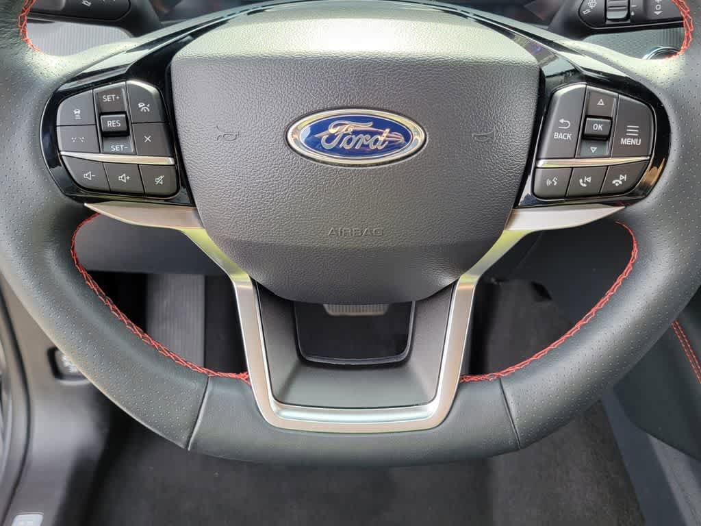 Certified 2025 Ford Explorer ST-Line AWD/4WD image 20