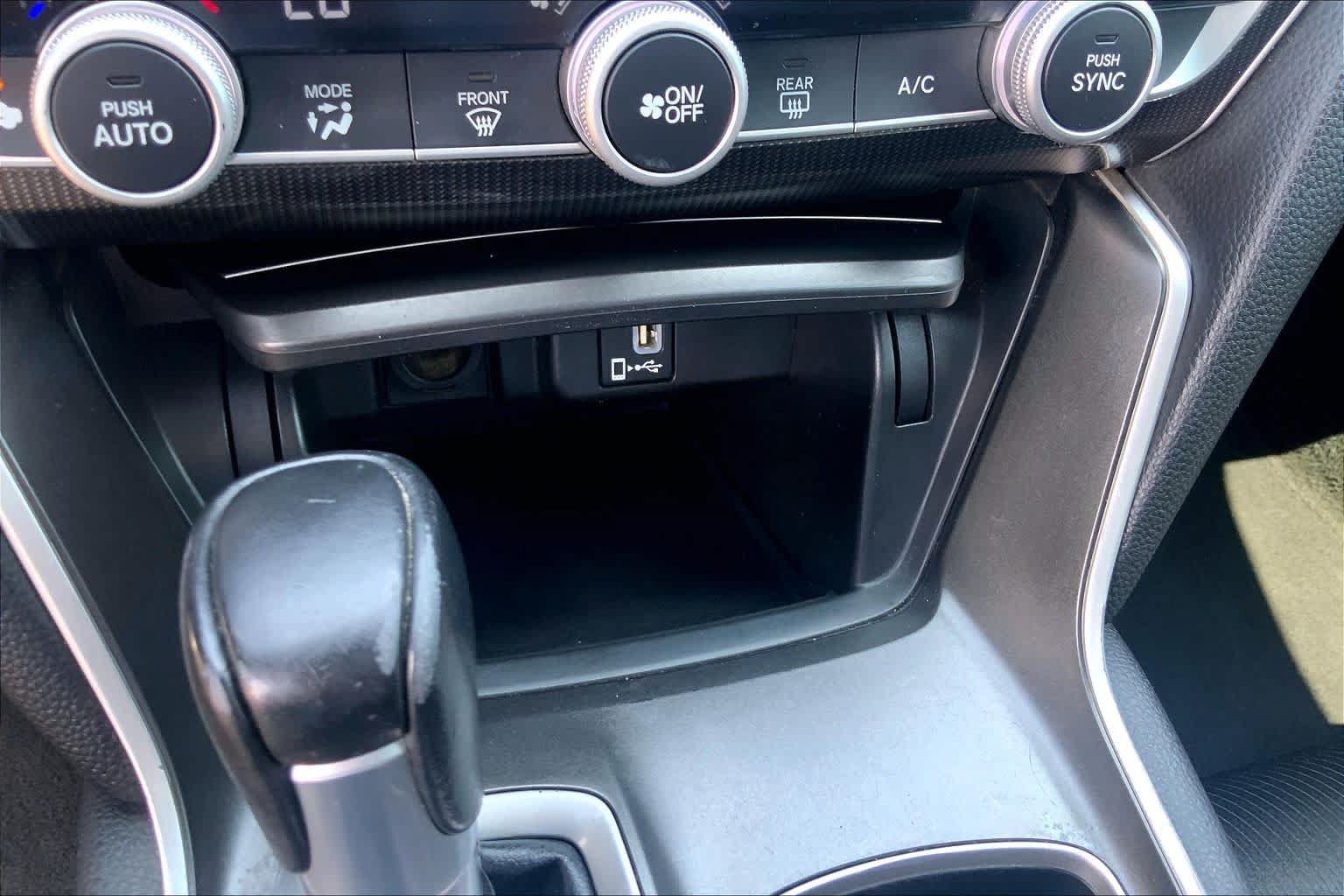 Used 2020 Honda Accord Sport image 35