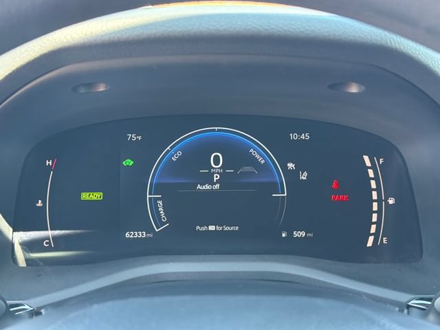 Used 2025 Toyota Camry LE FWD image 12