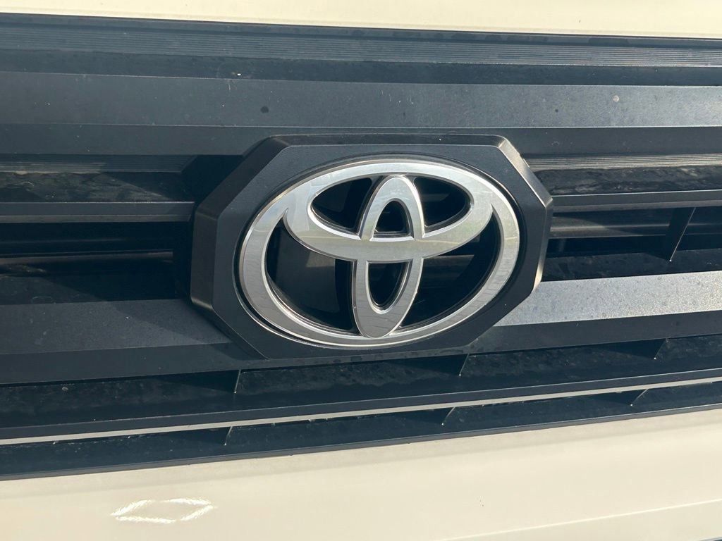 Used 2024 Toyota Tacoma SR5 image 17
