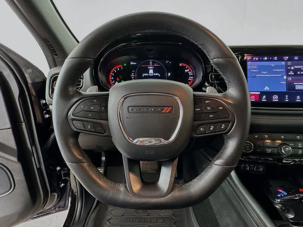 Used 2021 Dodge Durango R/T w/ Tow 'N Go Package AWD/4WD image 16