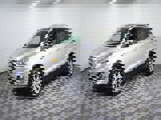 Certified 2017 Ford Escape Titanium image 5