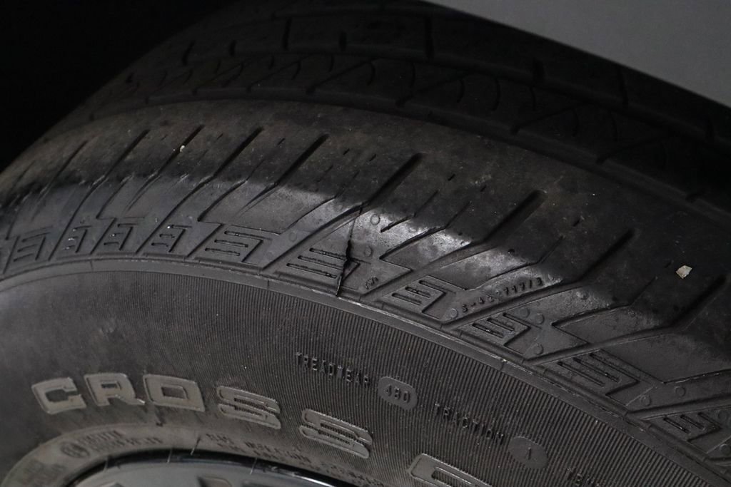 Used 2024 Chevrolet Blazer LT w/ Midnight/Sport Edition image 21