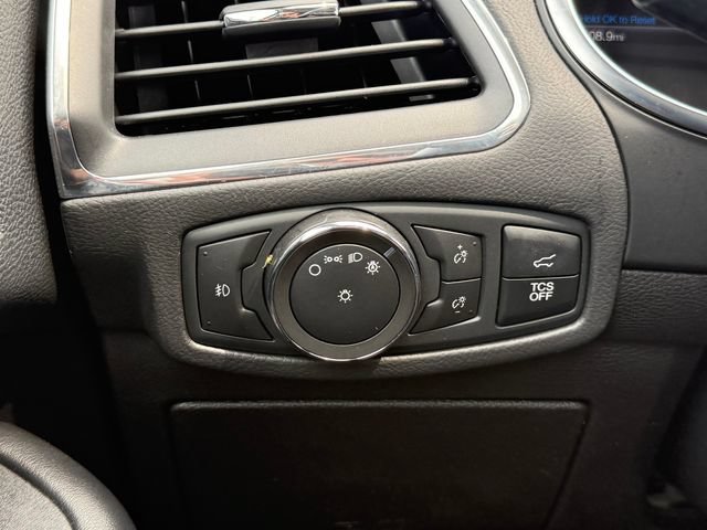 Certified 2021 Ford Edge Titanium AWD/4WD image 22