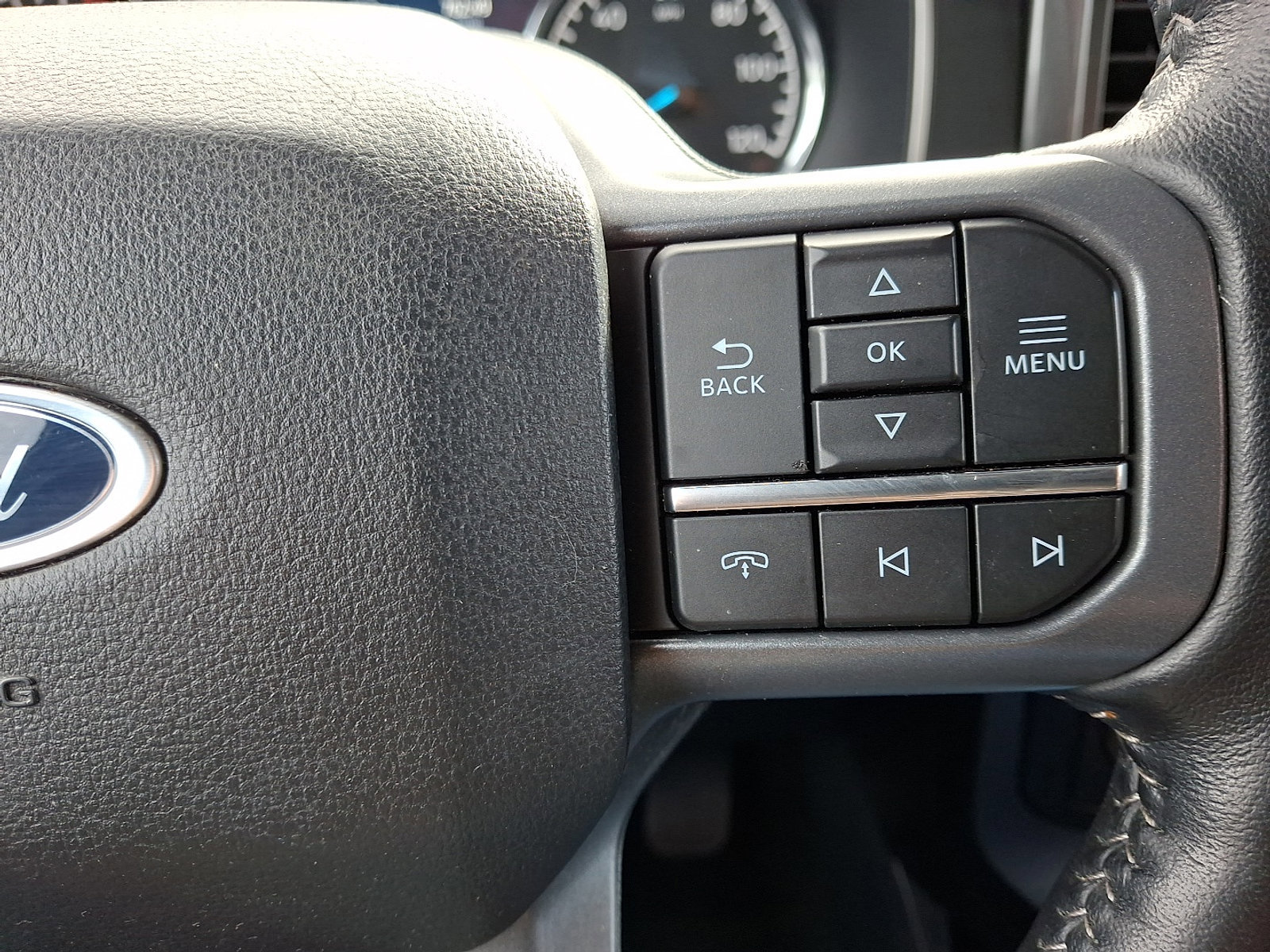 Certified 2022 Ford F150 XLT w/ Equipment Group 302A High image 21