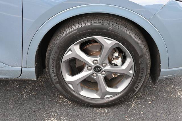 Certified 2023 Ford Escape ST-Line w/ Tech Pack #1 FWD image 18