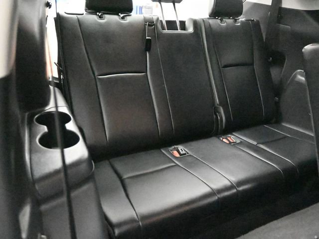 Used 2021 Toyota Highlander XLE image 44