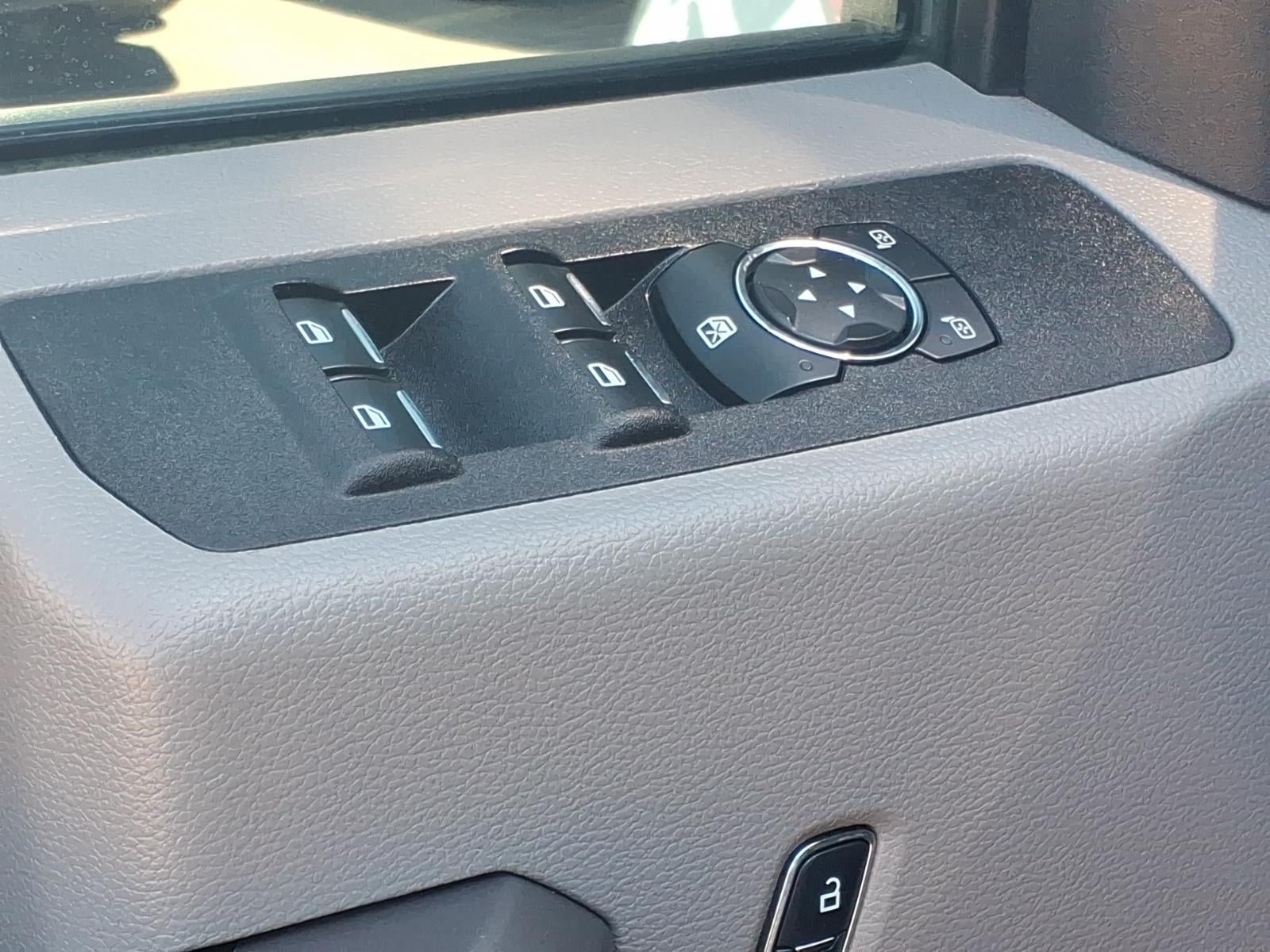 Certified 2018 Ford F250 XLT AWD/4WD image 22