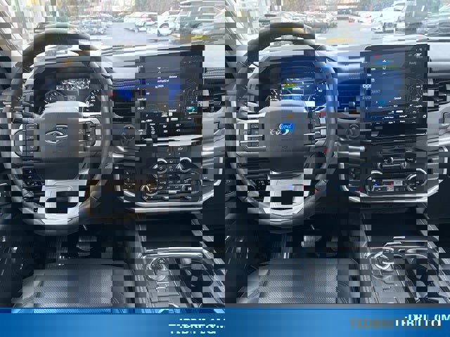 Certified 2022 Ford Expedition XLT image 17