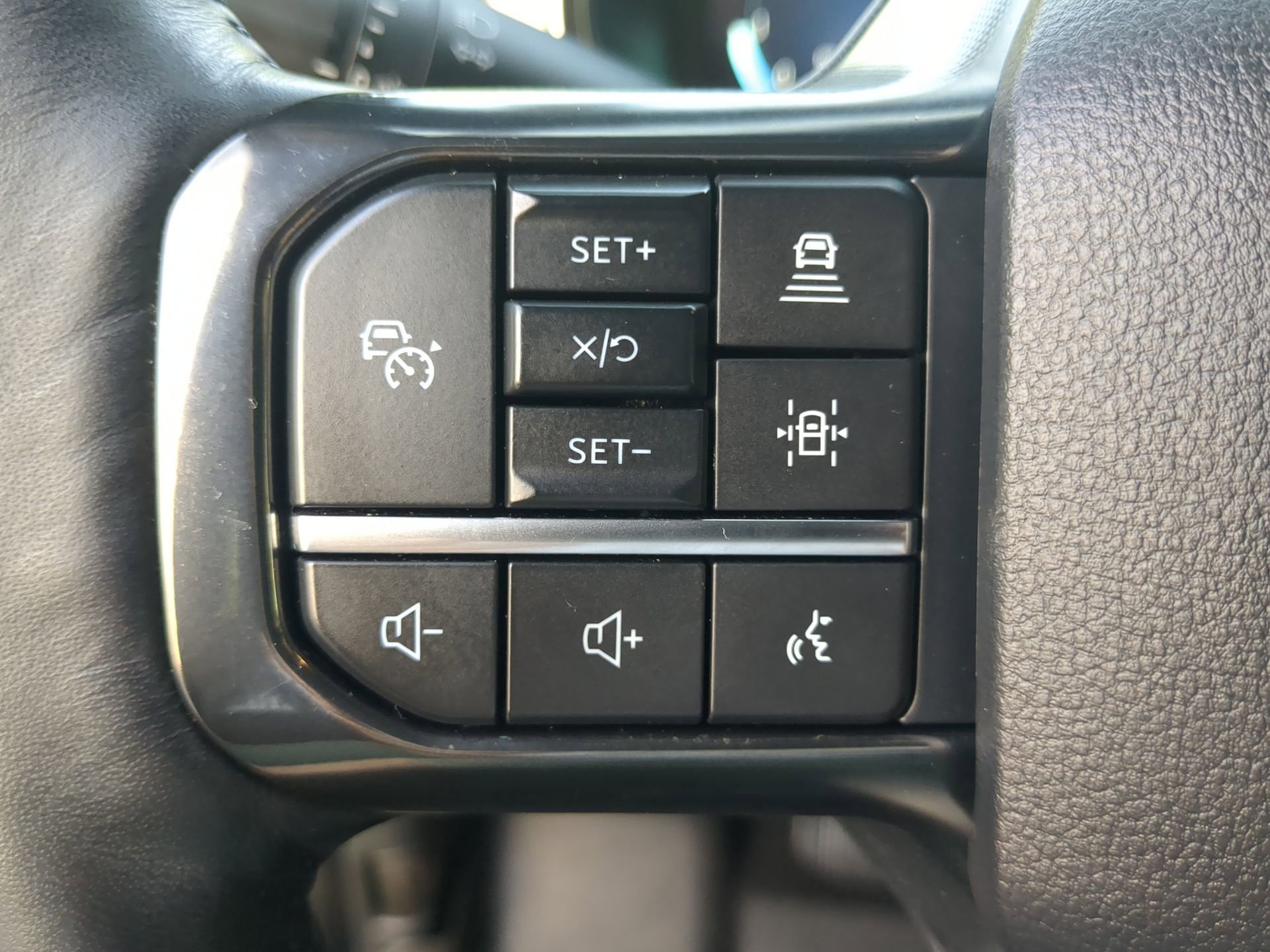 Certified 2025 Ford F150 Platinum AWD/4WD image 66