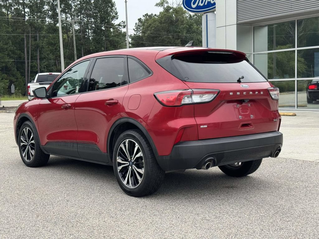 Certified 2021 Ford Escape SE w/ SE Sport Appearance Package FWD image 23