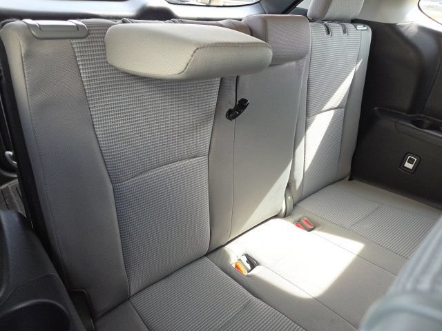 Used 2020 Toyota Highlander LE w/ Protection Package #3 FWD image 24