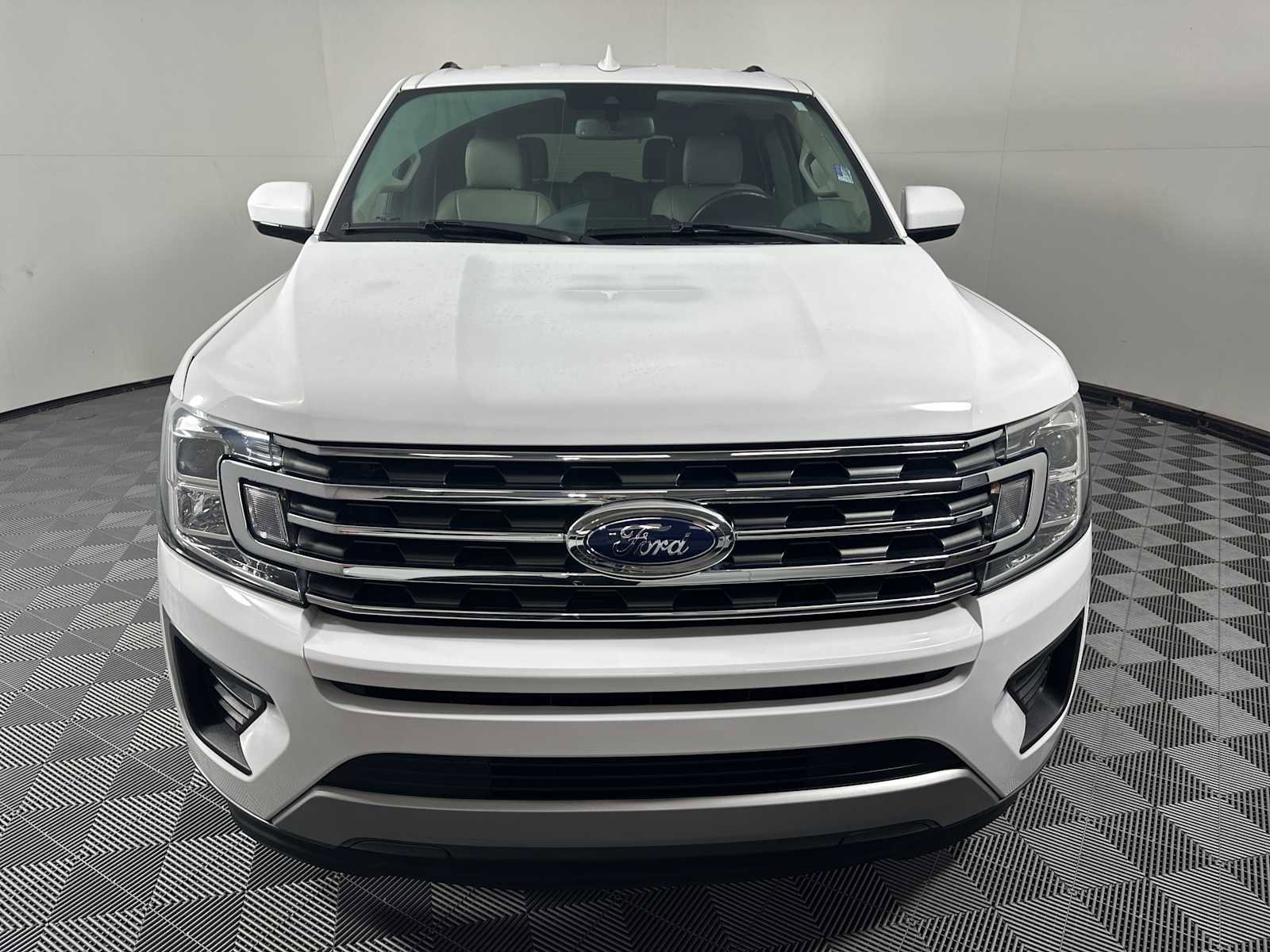 Certified 2020 Ford Expedition XLT image 6