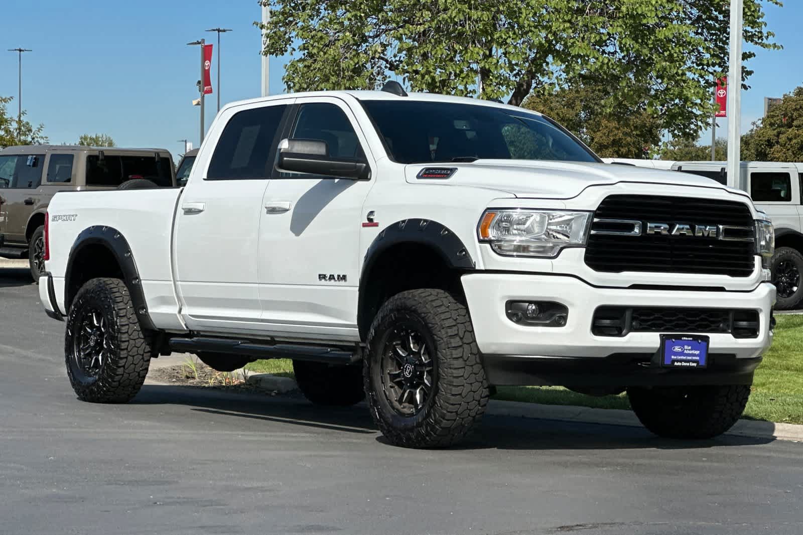 Used 2021 RAM 2500 Big Horn w/ Level 1 Equipment Group AWD/4WD image 9