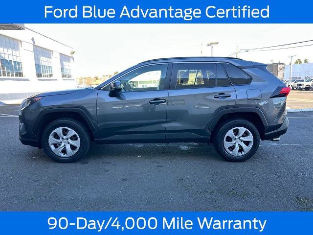 Used 2021 Toyota RAV4 LE image 4