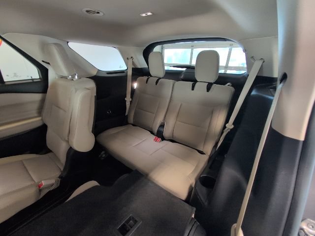 Certified 2023 Ford Explorer XLT AWD/4WD image 29