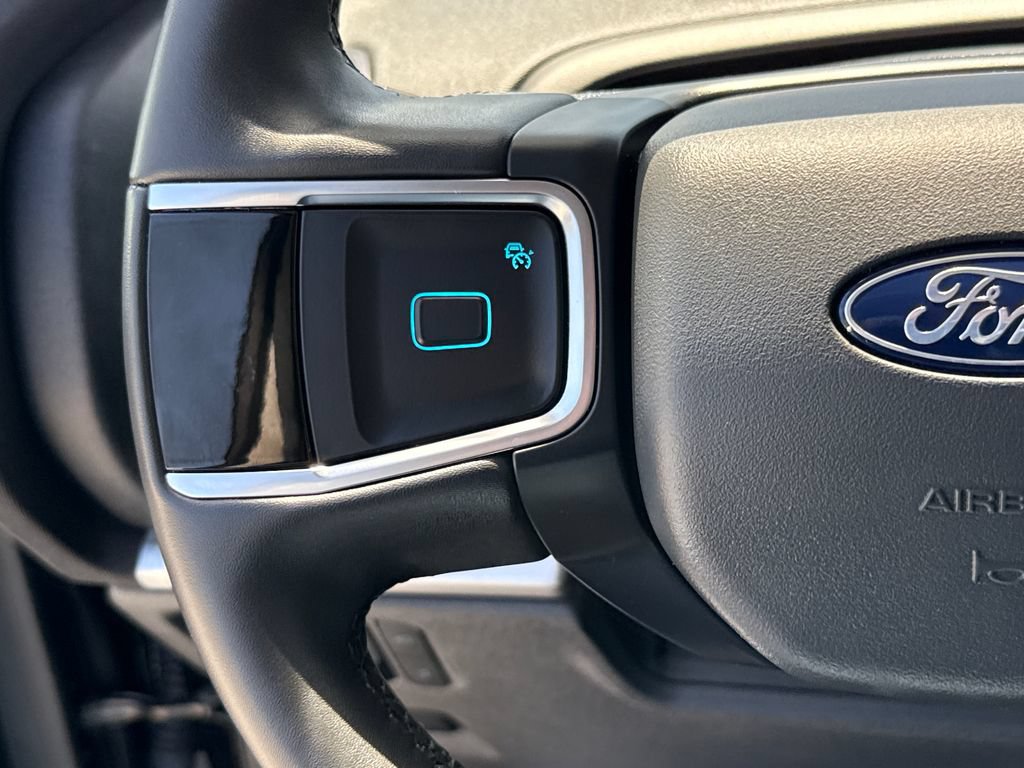 Certified 2025 Ford Expedition Active RWD image 15