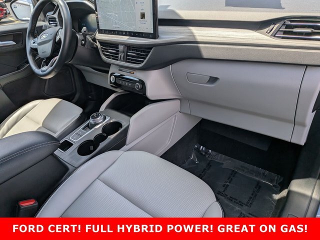 Certified 2024 Ford Escape Platinum AWD/4WD image 29