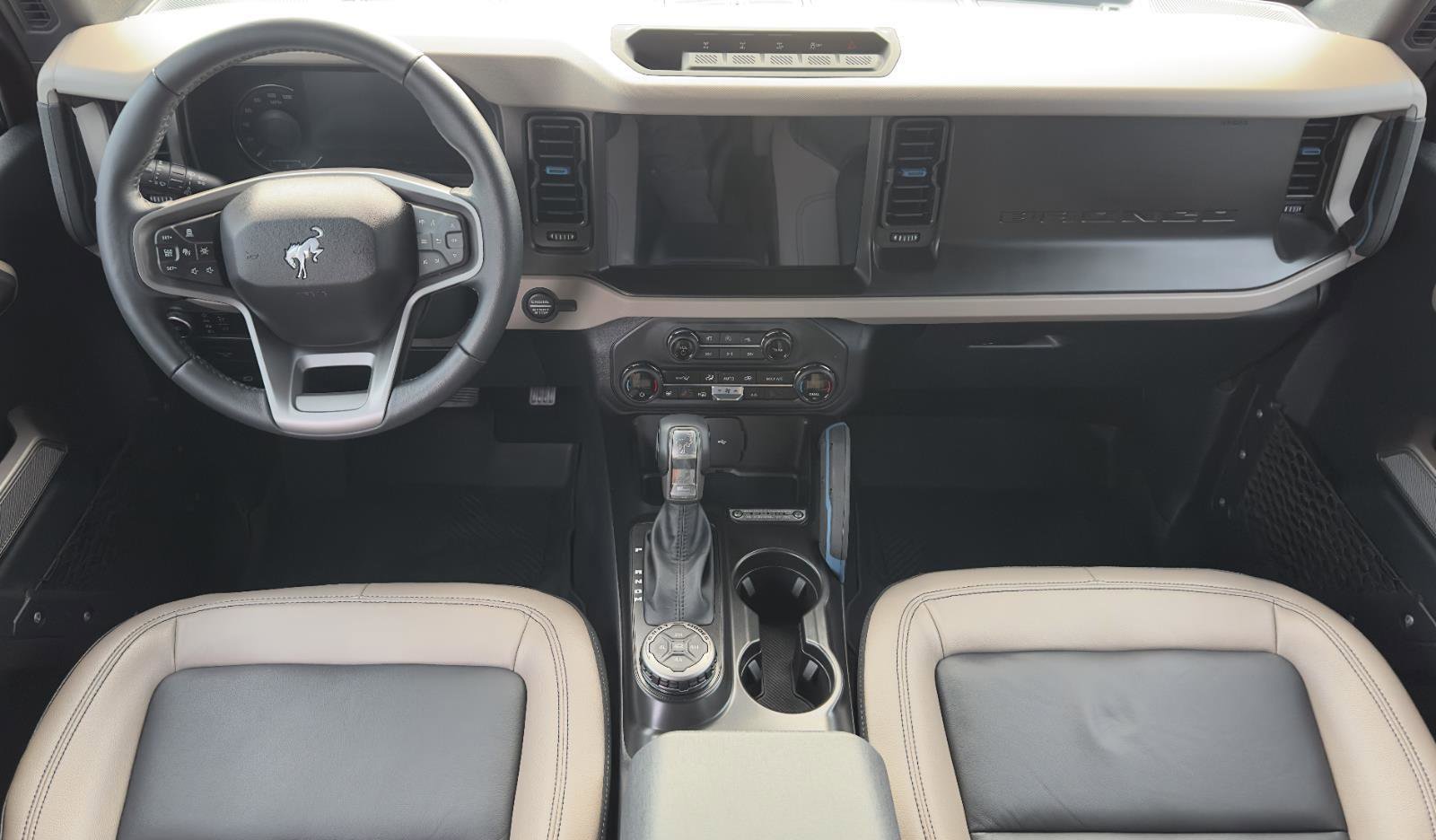 Certified 2023 Ford Bronco Wildtrak image 12