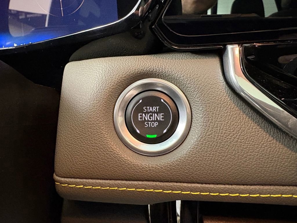 Used 2024 Chevrolet Colorado ZR2 w/ Technology Package image 22