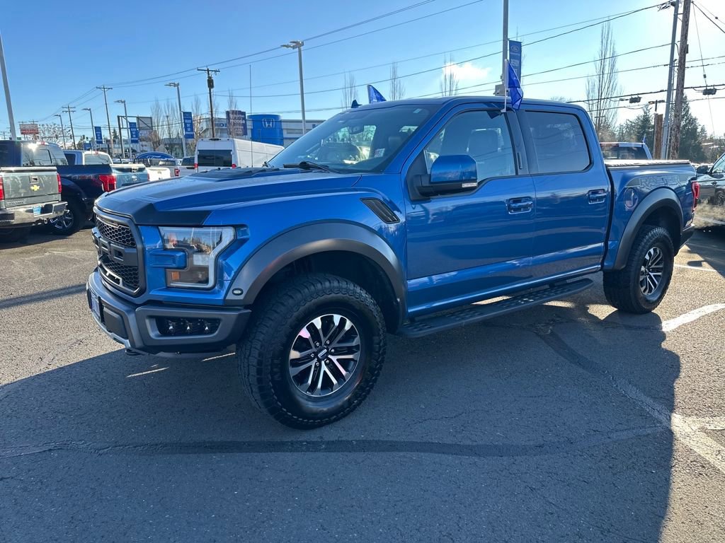 Certified 2019 Ford F150 Raptor w/ Equipment Group 802A Luxury image 2
