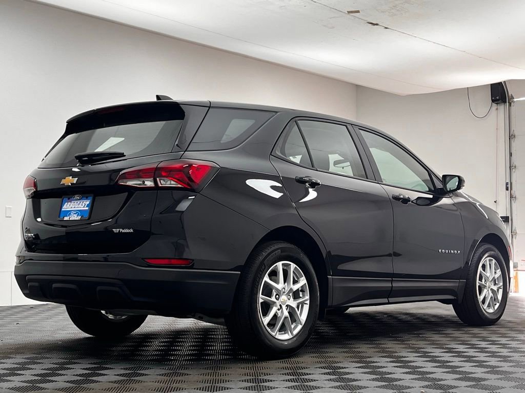 Used 2024 Chevrolet Equinox LS w/ LPO, Floor Liner Package image 3