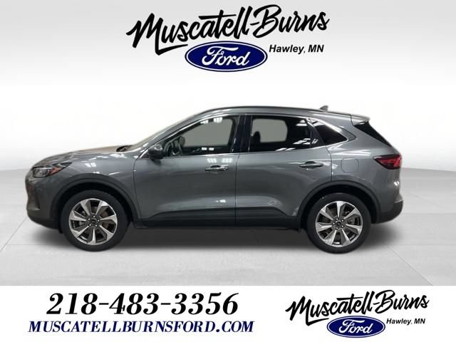 Certified 2025 Ford Escape Platinum AWD/4WD image 1
