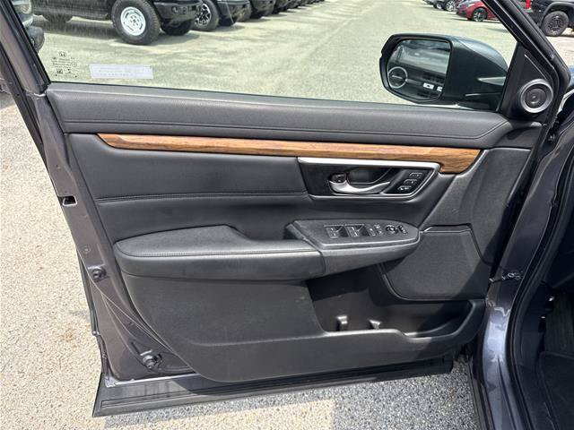 Used 2020 Honda CR-V Touring image 23