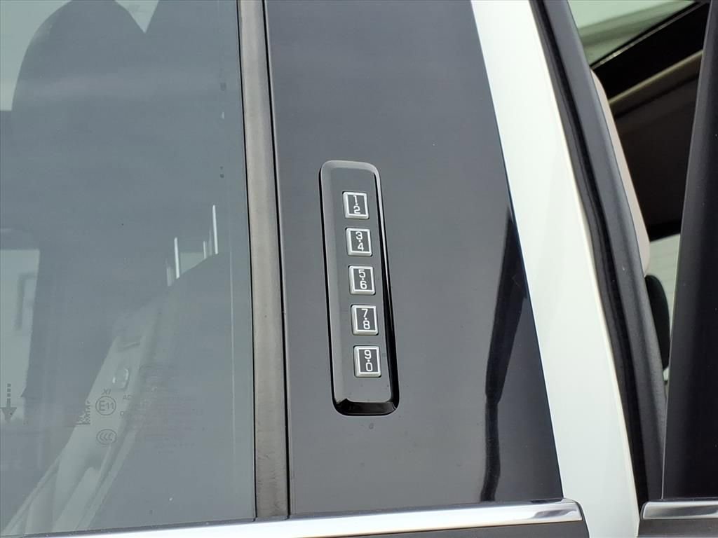 Certified 2020 Ford F150 Limited w/ Trailer Tow Package image 7