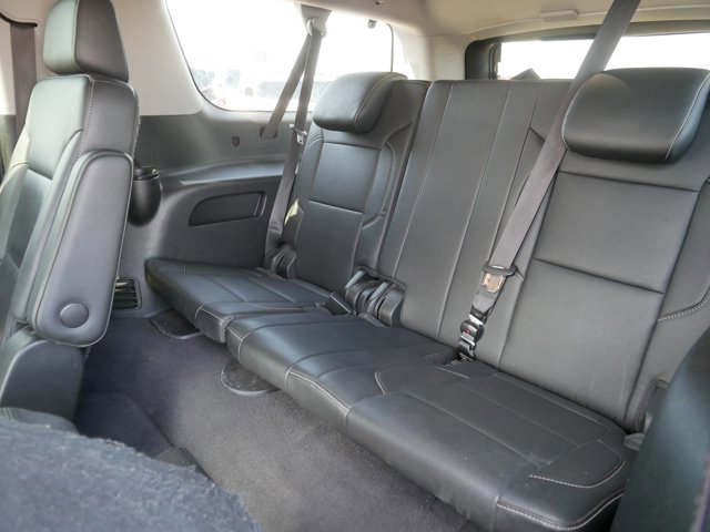 Used 2020 Chevrolet Suburban Premier AWD/4WD image 17