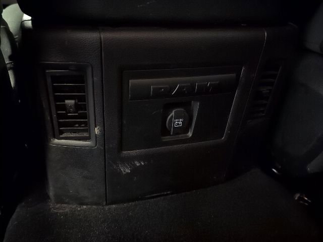 Used 2022 RAM 1500 Classic Warlock AWD/4WD image 28