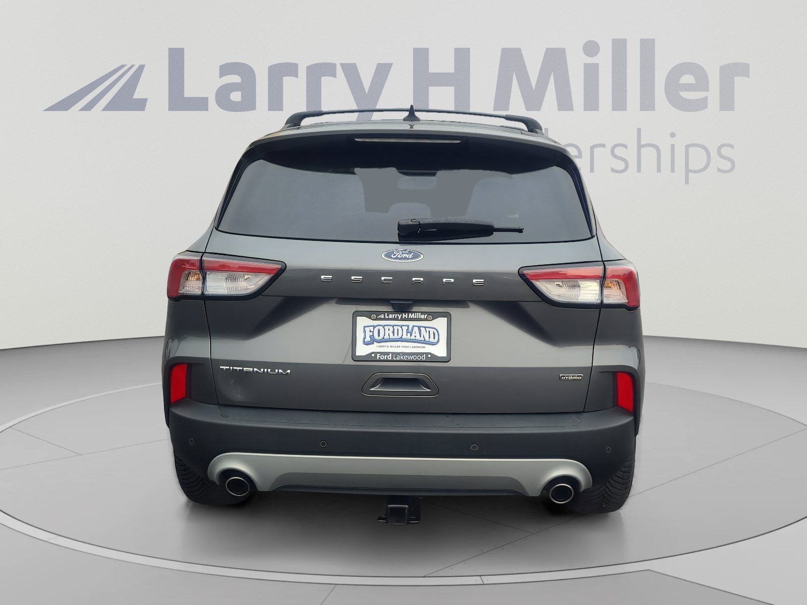 Certified 2022 Ford Escape Titanium w/ Titanium Premium Package FWD image 4