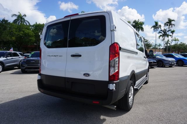 Certified 2025 Ford Transit 250 Low Roof w/ Exterior Upgrade Package RWD image 7