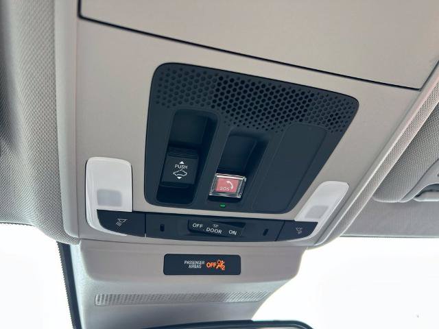 Used 2025 Honda Accord SE image 37