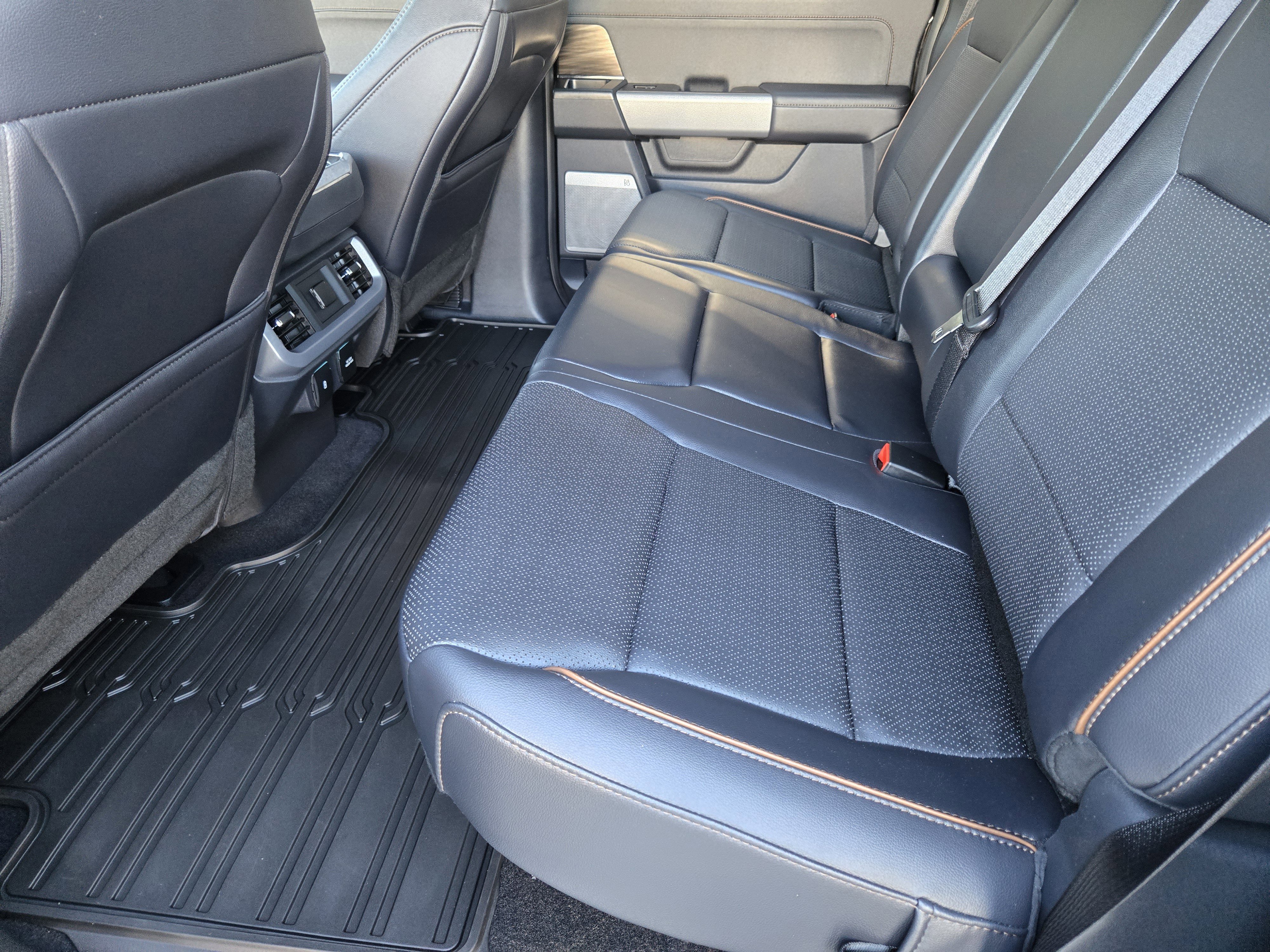 Certified 2025 Ford F150 Lariat image 22