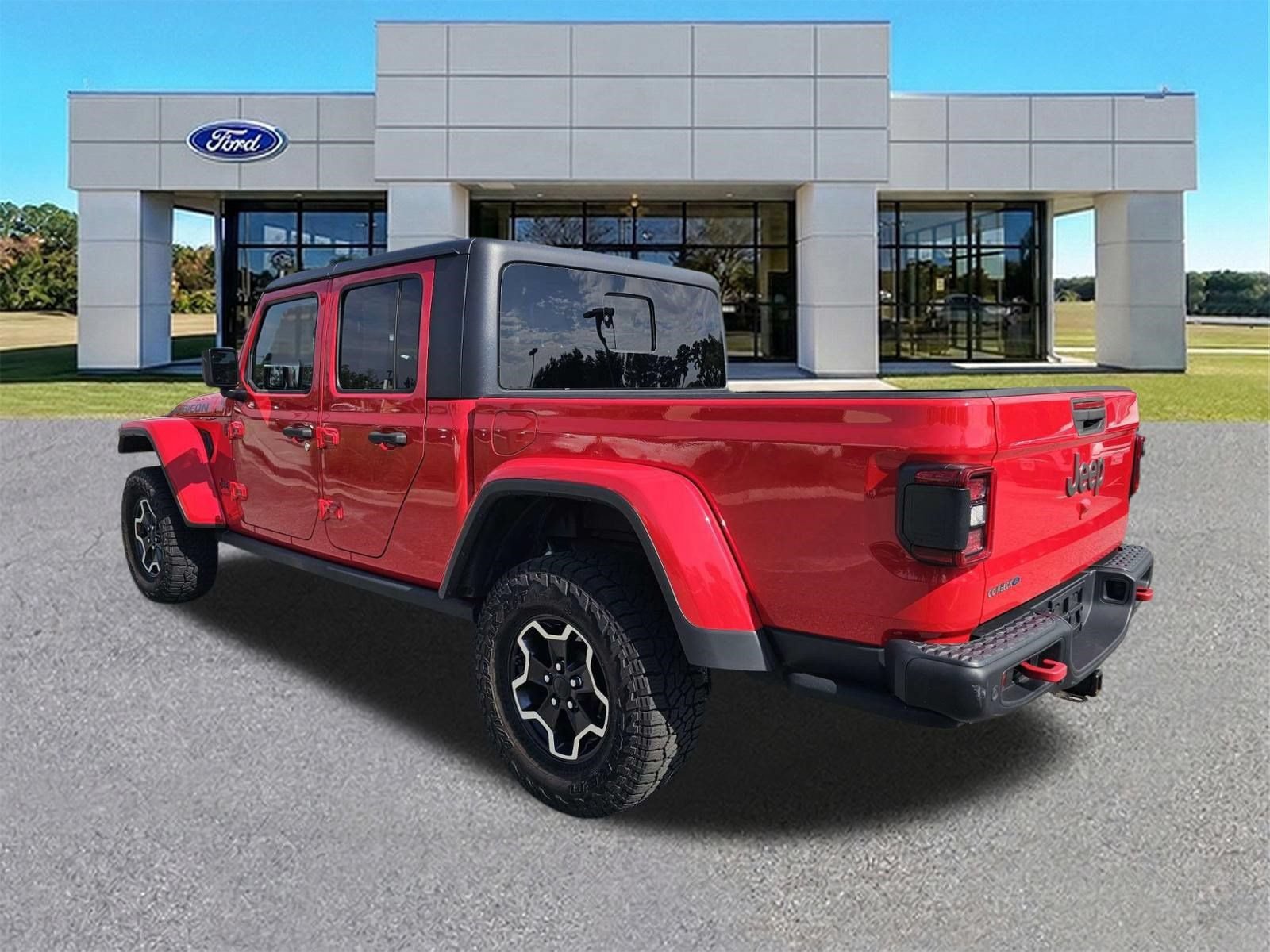 Used 2020 Jeep Gladiator Rubicon AWD/4WD image 6