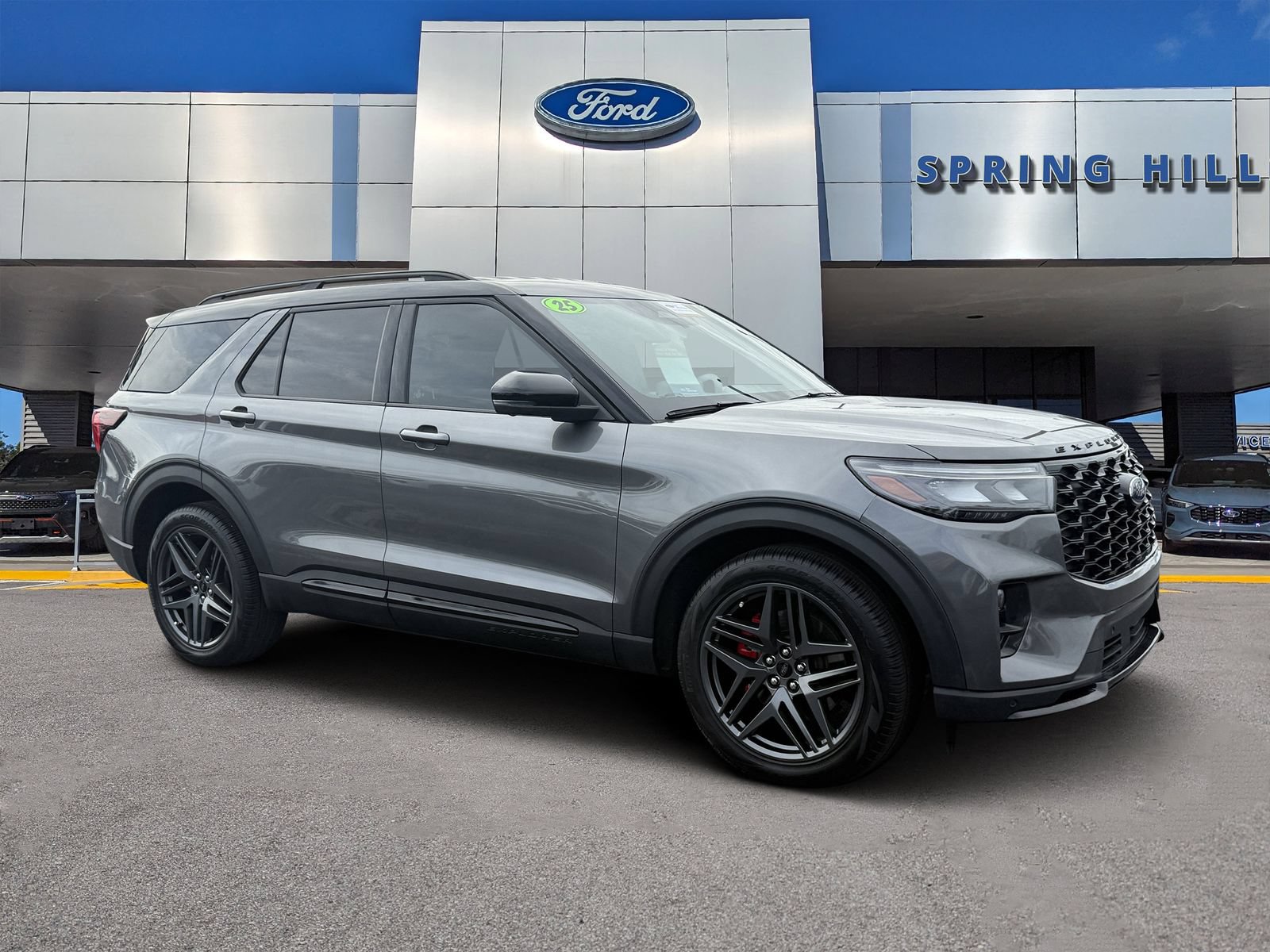Certified 2025 Ford Explorer ST AWD/4WD image 1
