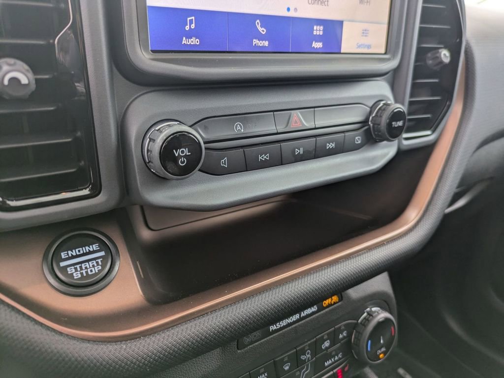 Certified 2023 Ford Bronco Sport Outer Banks w/ Tech Package image 36