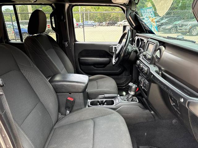 Used 2020 Jeep Wrangler Unlimited Sport AWD/4WD image 29