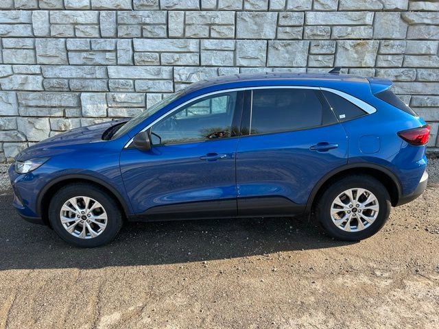 Certified 2023 Ford Escape Active AWD/4WD image 6