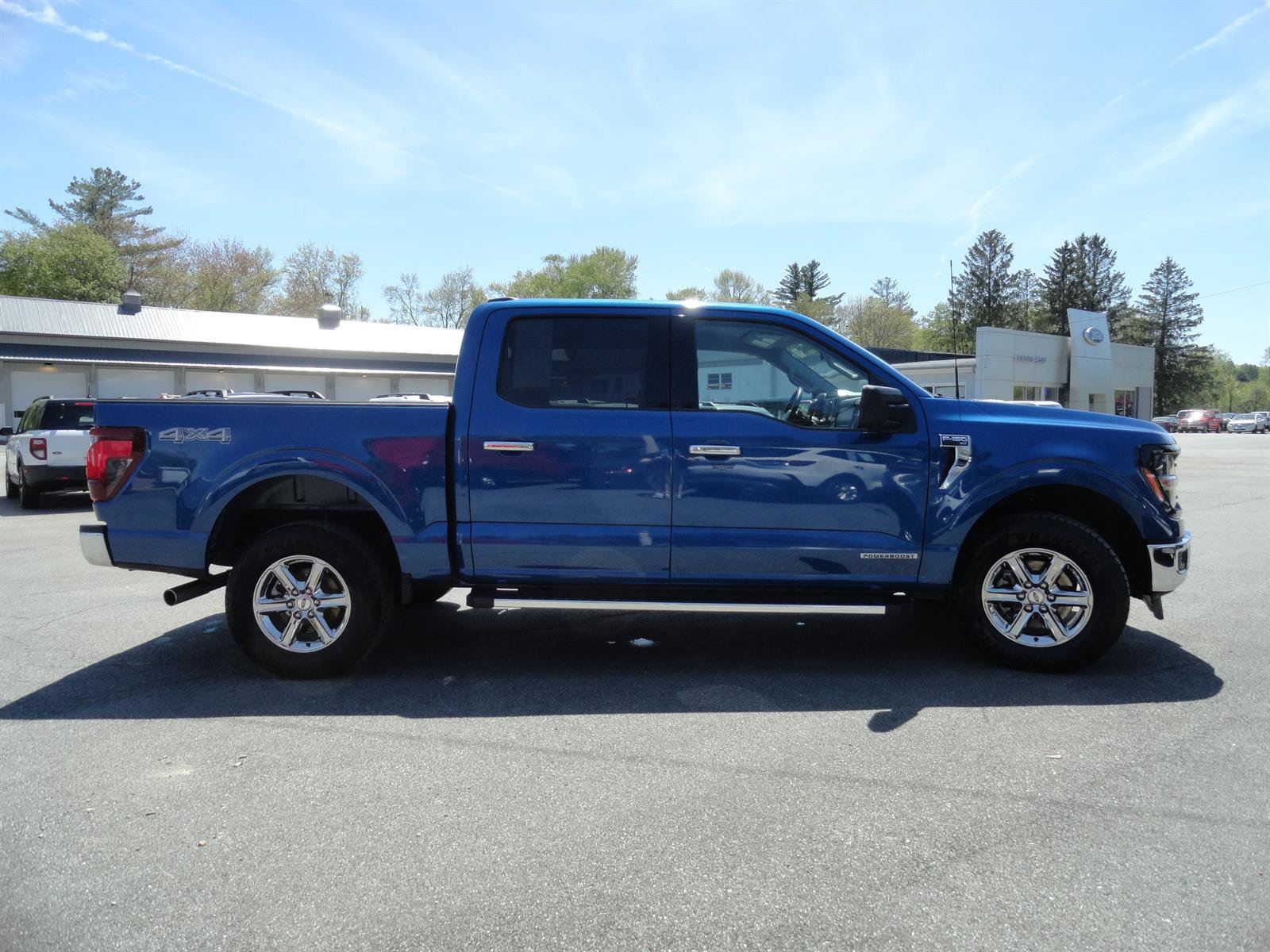 Certified 2024 Ford F150 XLT w/ Mobile Office Package AWD/4WD image 4