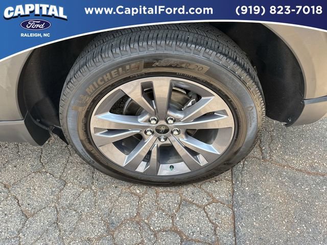 Certified 2022 Ford Explorer XLT w/ Equipment Group 202A image 13