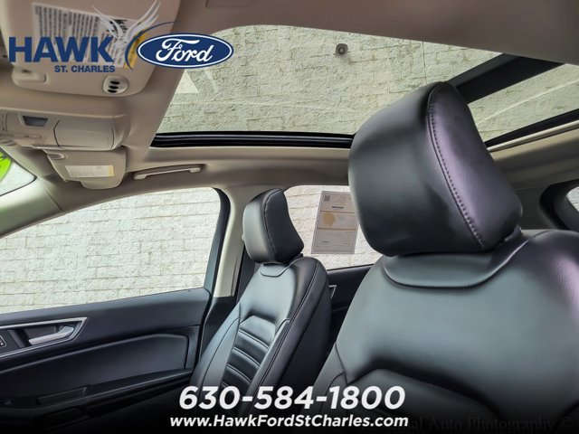 Certified 2023 Ford Edge SEL w/ Convenience Package AWD/4WD image 9