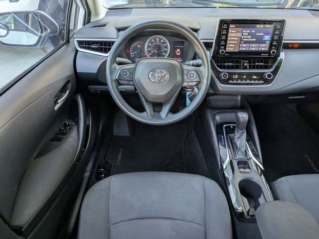 Used 2021 Toyota Corolla LE FWD image 14