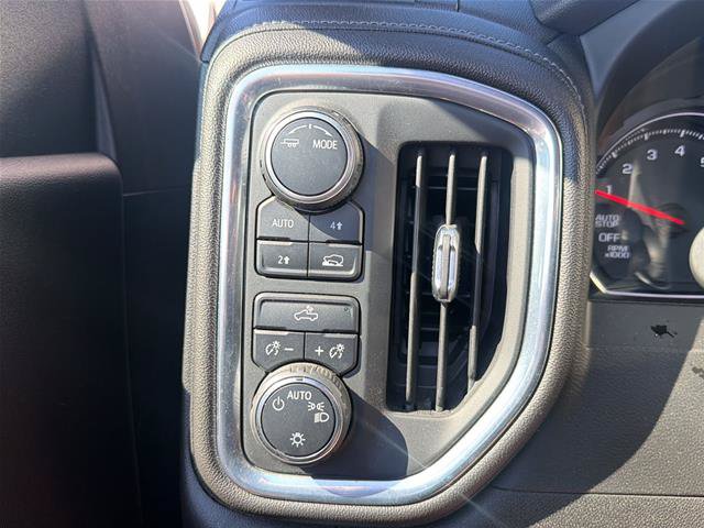 Used 2021 Chevrolet Silverado 1500 LT AWD/4WD image 21