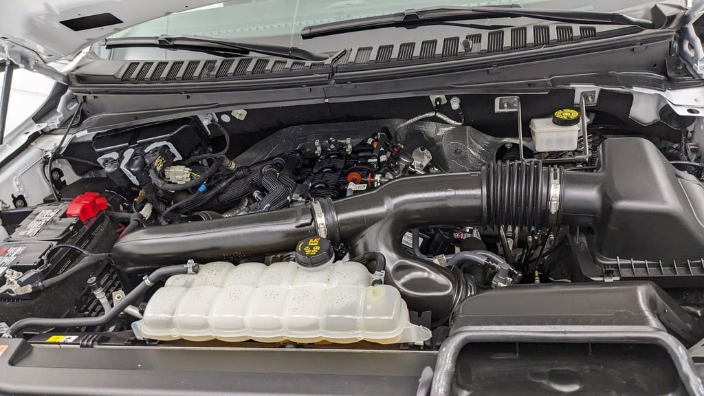 Certified 2024 Ford Expedition XLT image 45