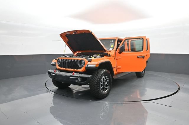 Used 2025 Jeep Gladiator Rubicon AWD/4WD image 28