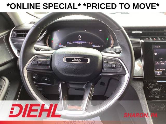 Used 2022 Jeep Grand Cherokee Laredo w/ Luxury Tech Group I AWD/4WD image 29