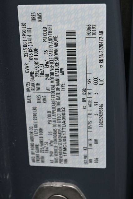 Certified 2026 Ford Escape SE FWD image 36